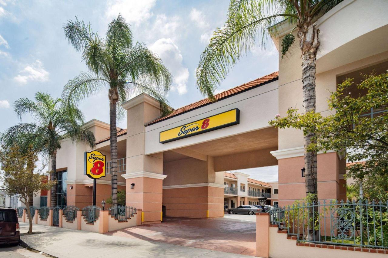 Мотель Super 8 By Wyndham North Hollywood Лос-Анджелес Экстерьер фото